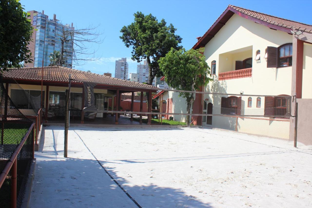 Guest House Namaste Hostel Guarujá Esterno foto