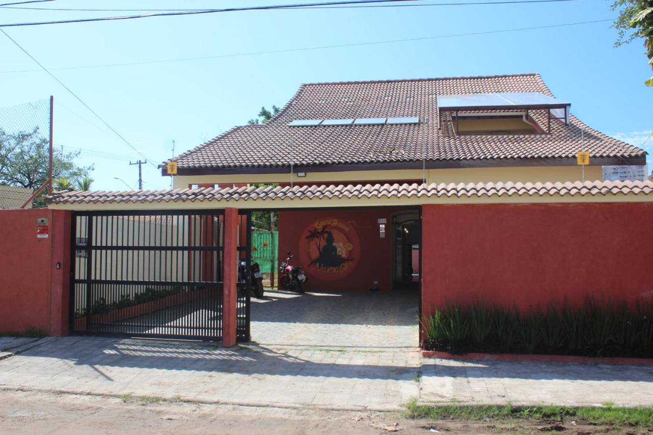Guest House Namaste Hostel Guarujá Esterno foto