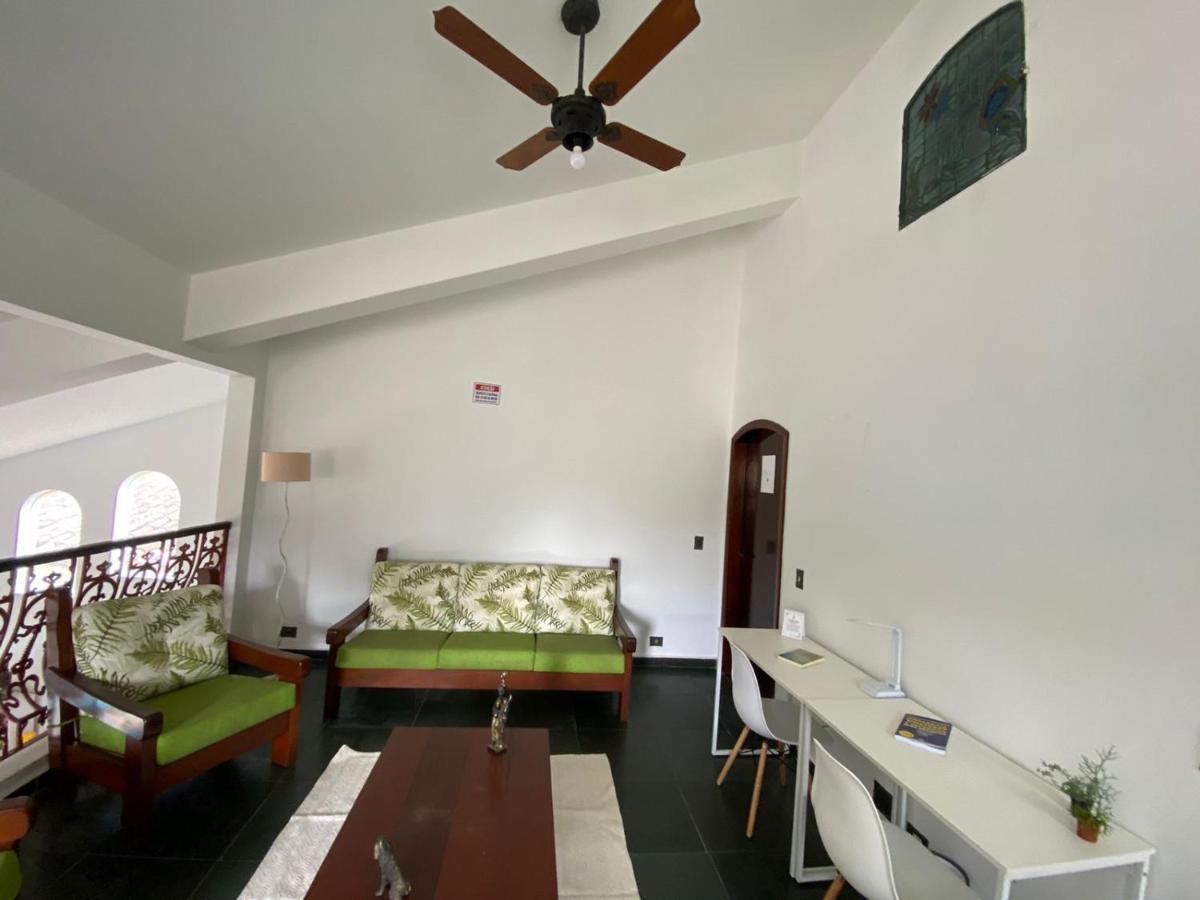 Guest House Namaste Hostel Guarujá Esterno foto
